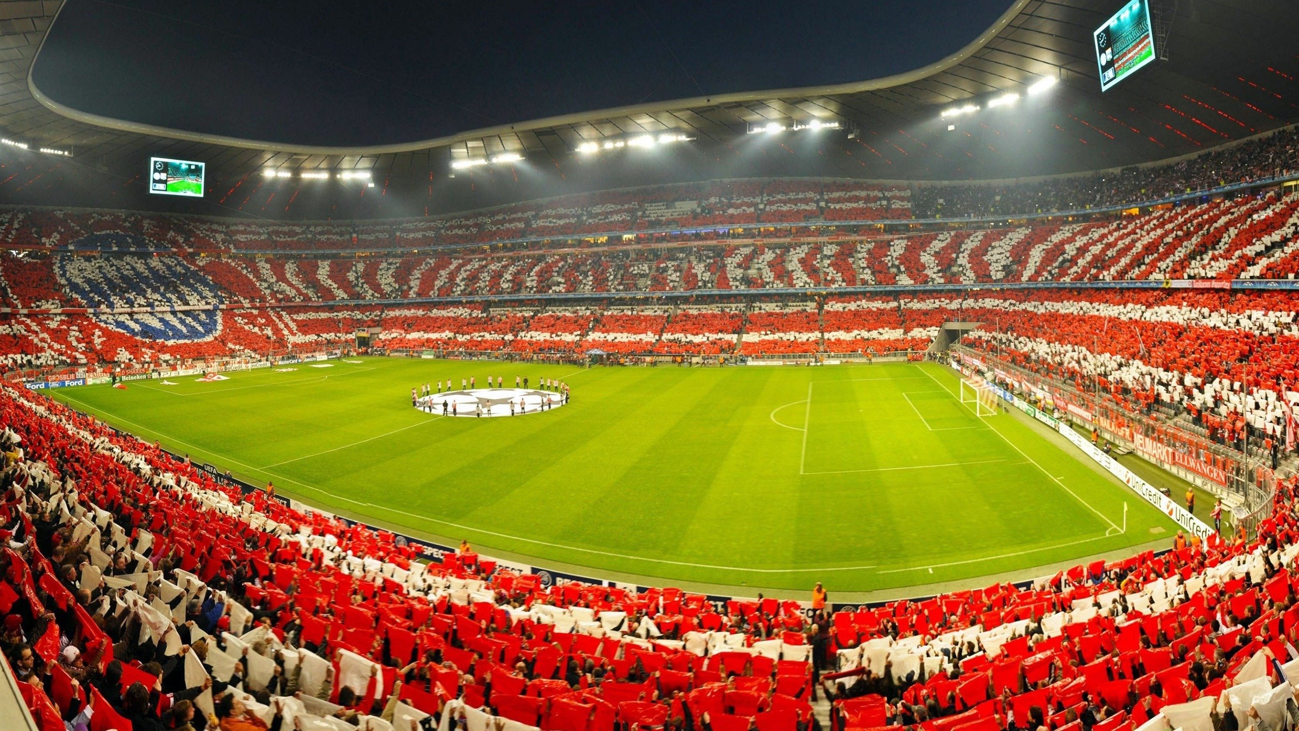 南非队防守端发力，成功晋级下一轮，南非球员